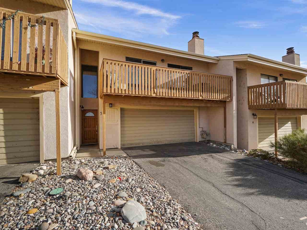 385 Explorer Court - Photo 1