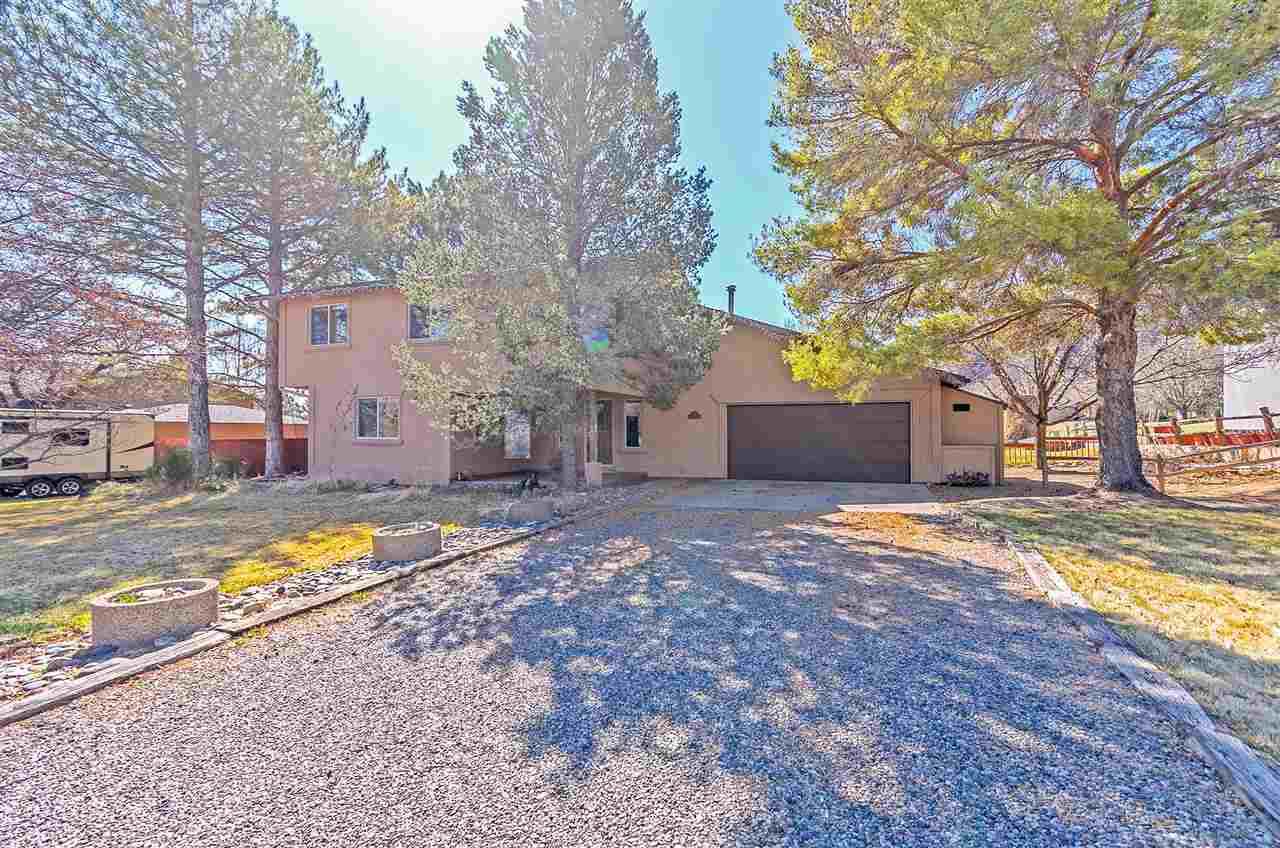 514 Tiara Drive - Photo 1