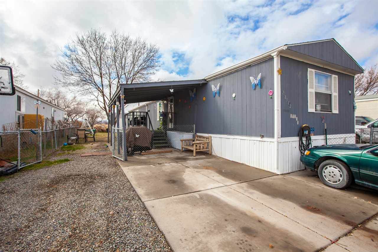2983 1/2 Yew Leaf Willow Avenue - Photo 1
