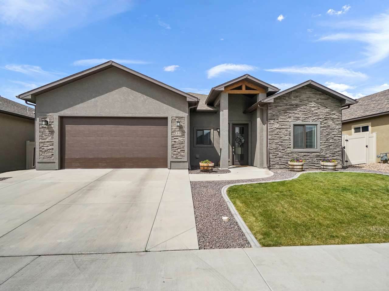 2480 Solstice Ln - Photo 1