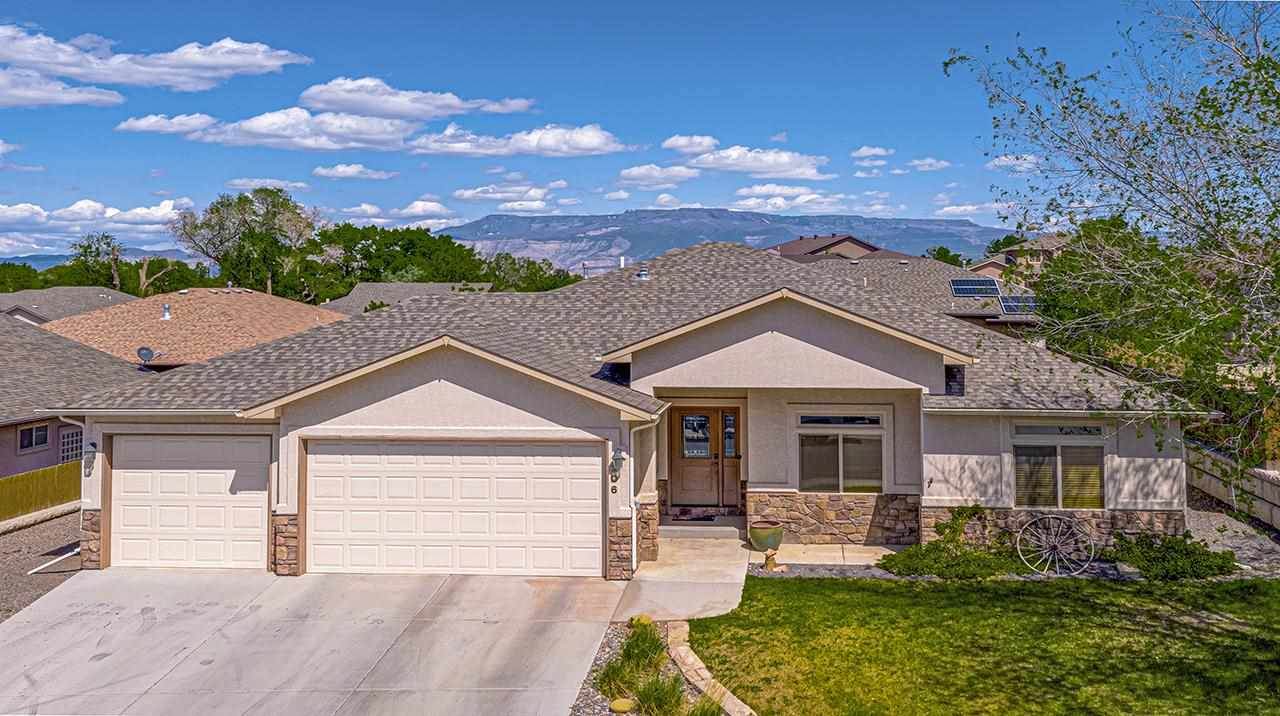 206 Vista Hills Drive - Photo 1