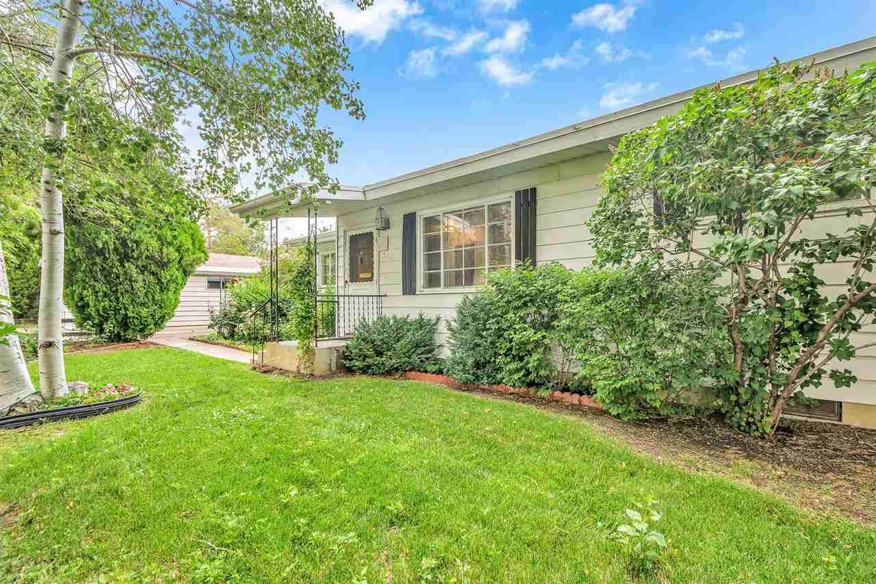 301 Orchard Avenue - Photo 1