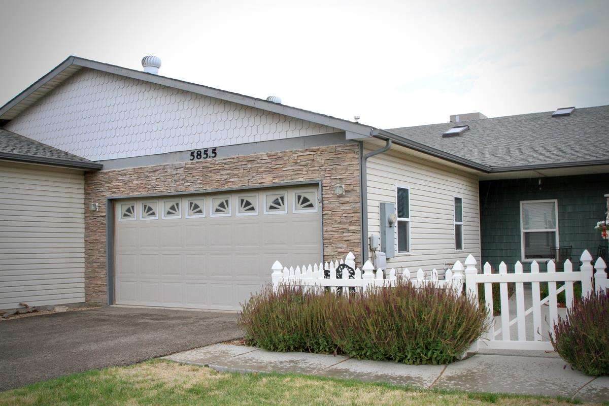 585 1/2 Willoughby Street - Photo 1