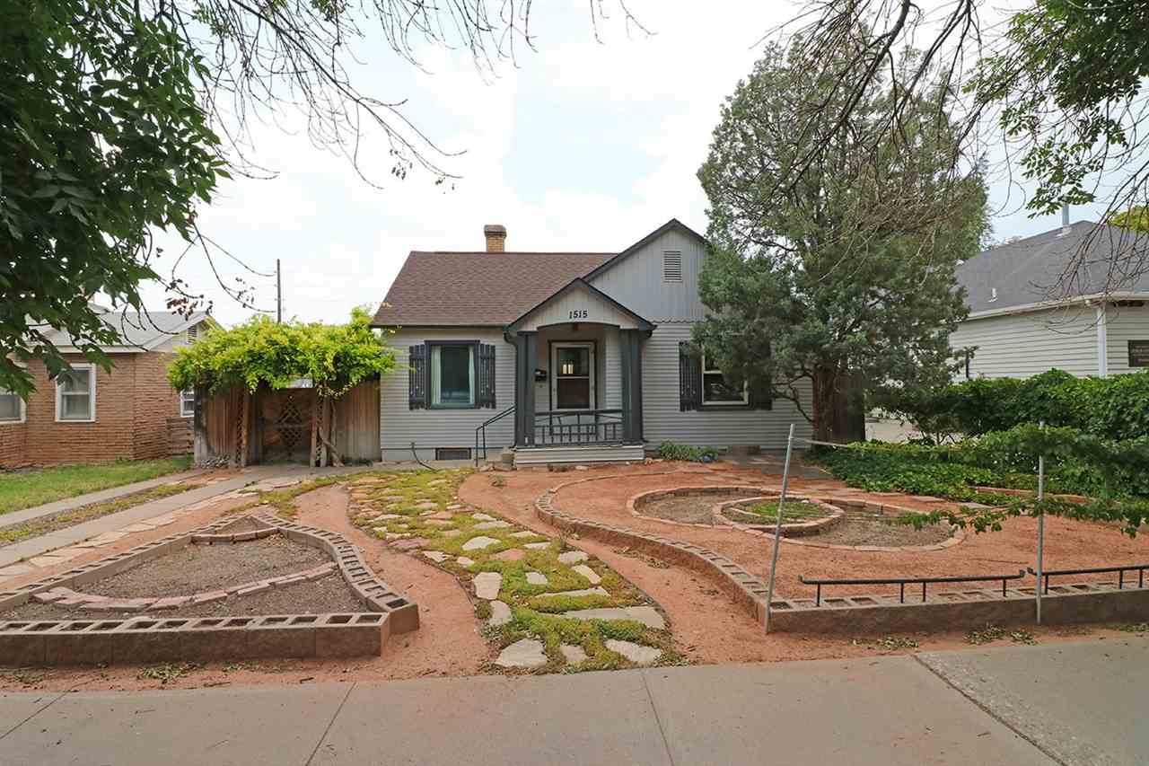 1515 7th Street - Photo 1