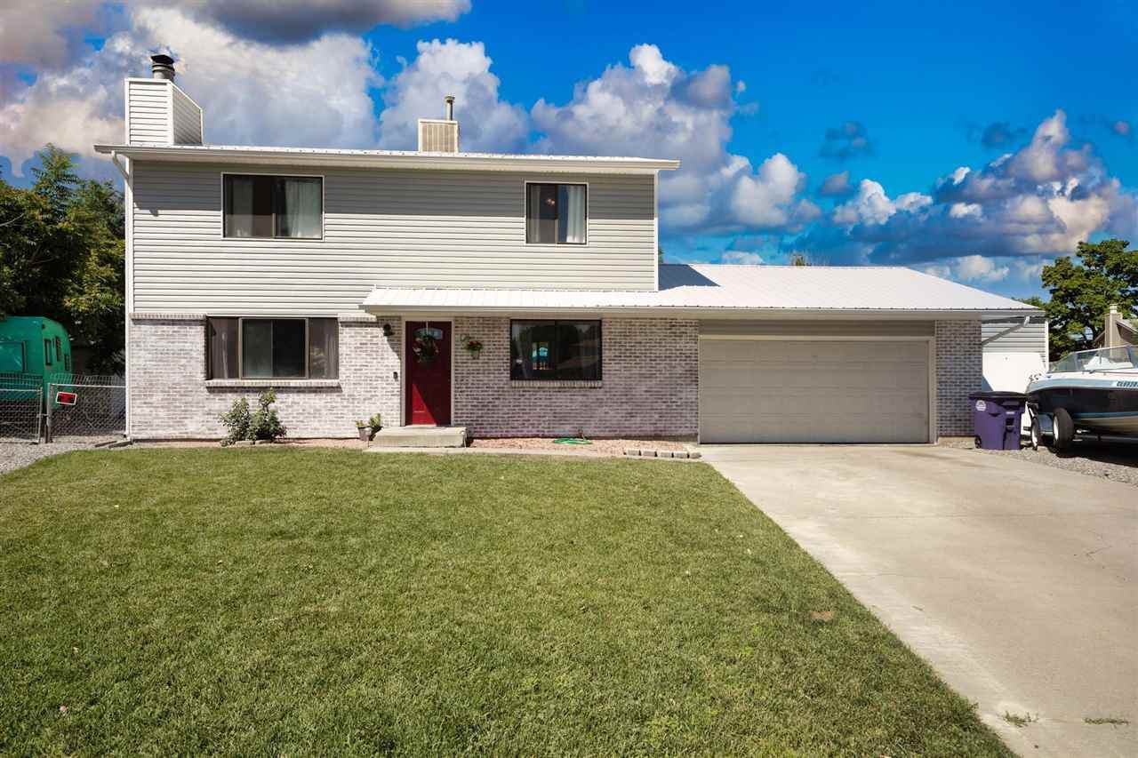 483 1/2 Fruitwood Drive - Photo 1