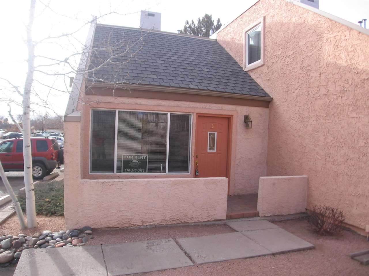 948 Northern Way - Photo 1
