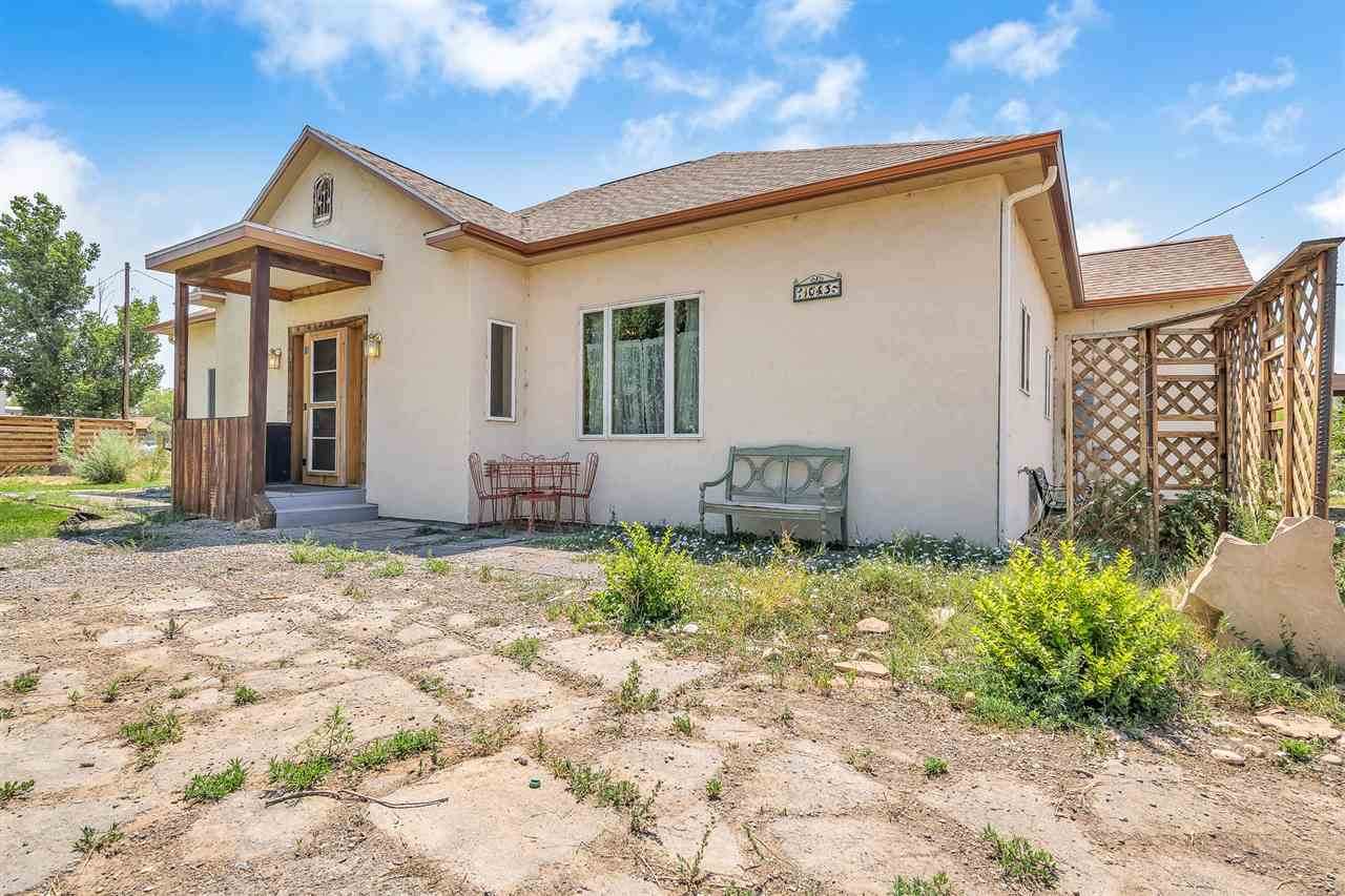 1043 Highway 6&50 - Photo 1