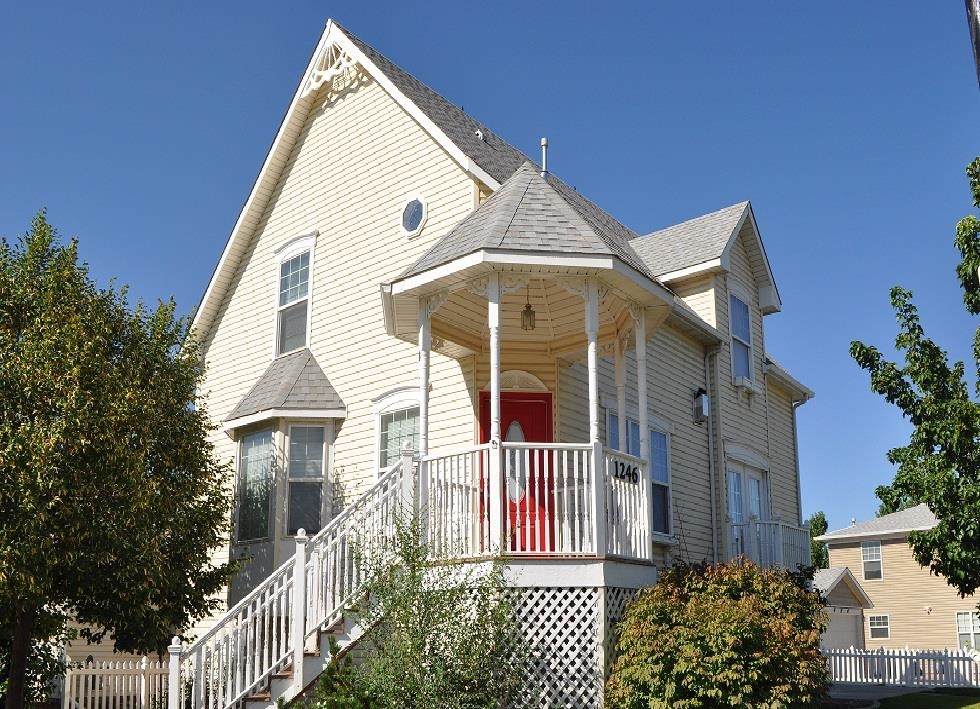 1246 Windsor Park Drive - Photo 1