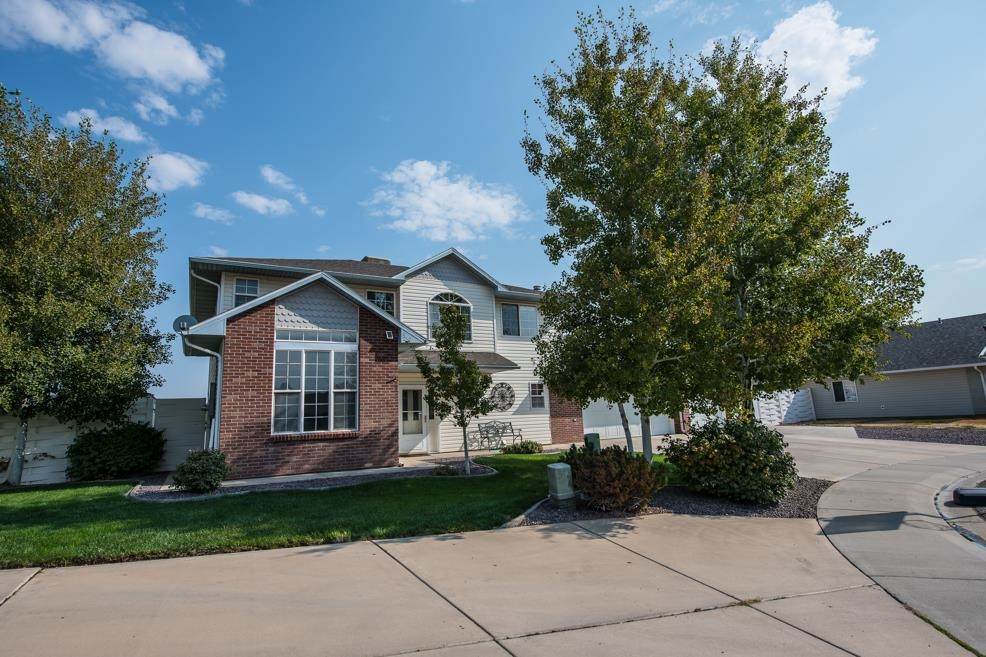 2854 Pinehurst Lane - Photo 1