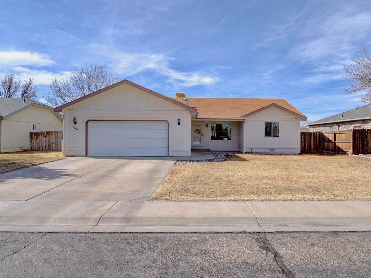 545 Oak Street - Photo 1