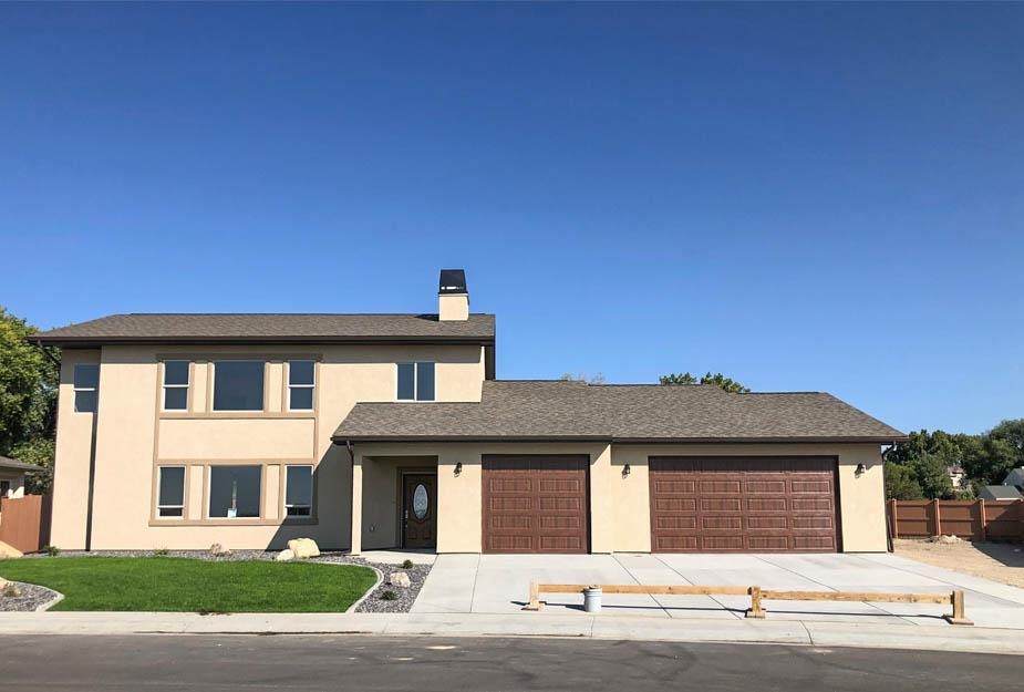 2647 Tiger Eye Lane - Photo 1