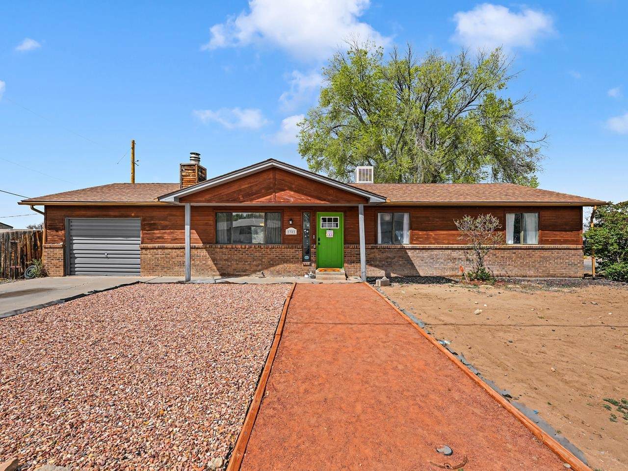 2782 Laguna Drive - Photo 1