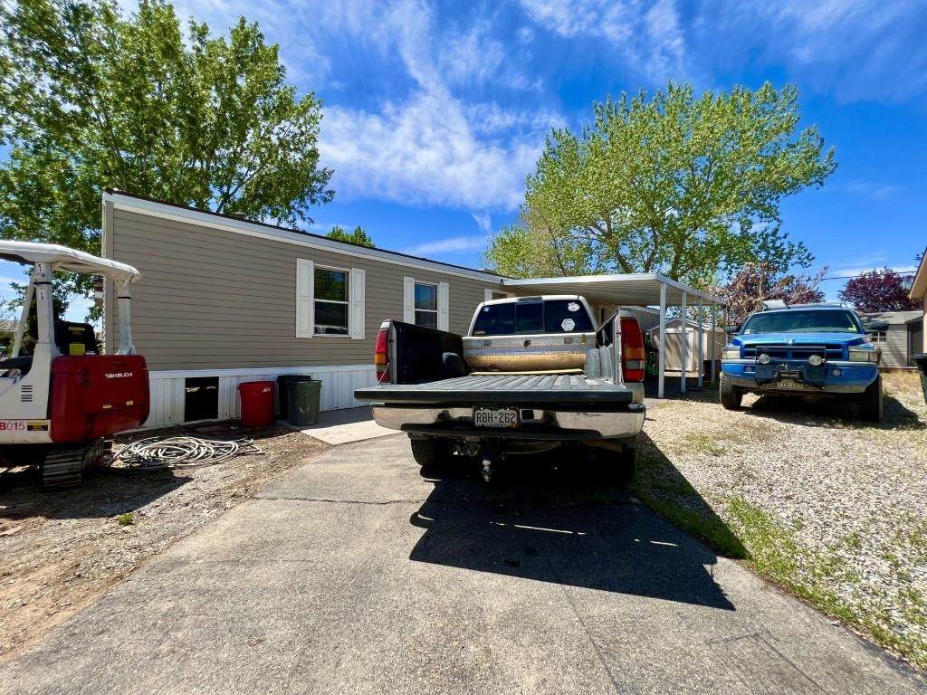 512 32 1/2 Road - Photo 1