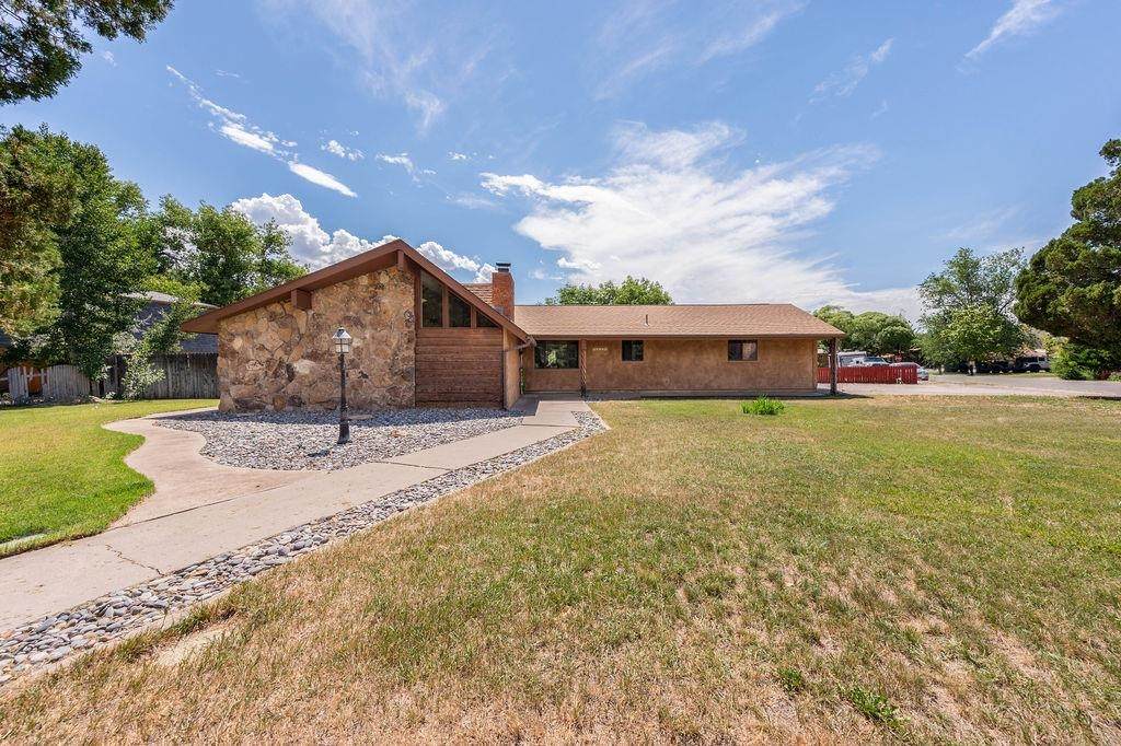 607 Ronlin Drive - Photo 1