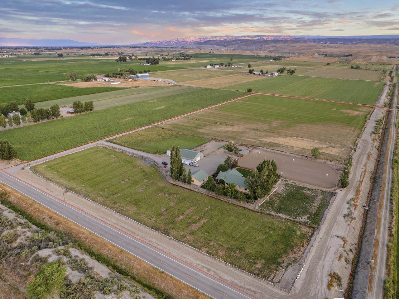 675 S Road - Photo 1