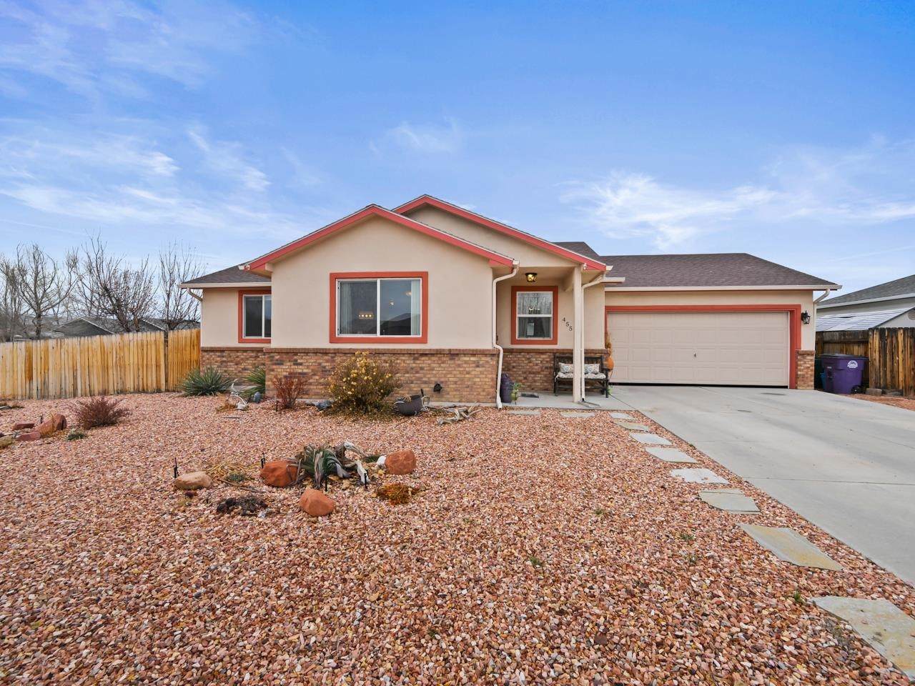 455 Joalan Court - Photo 1