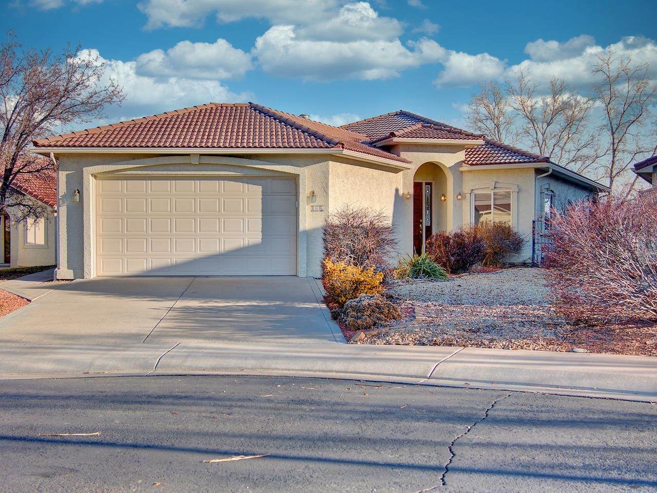 406 Willow Ridge Court - Photo 1