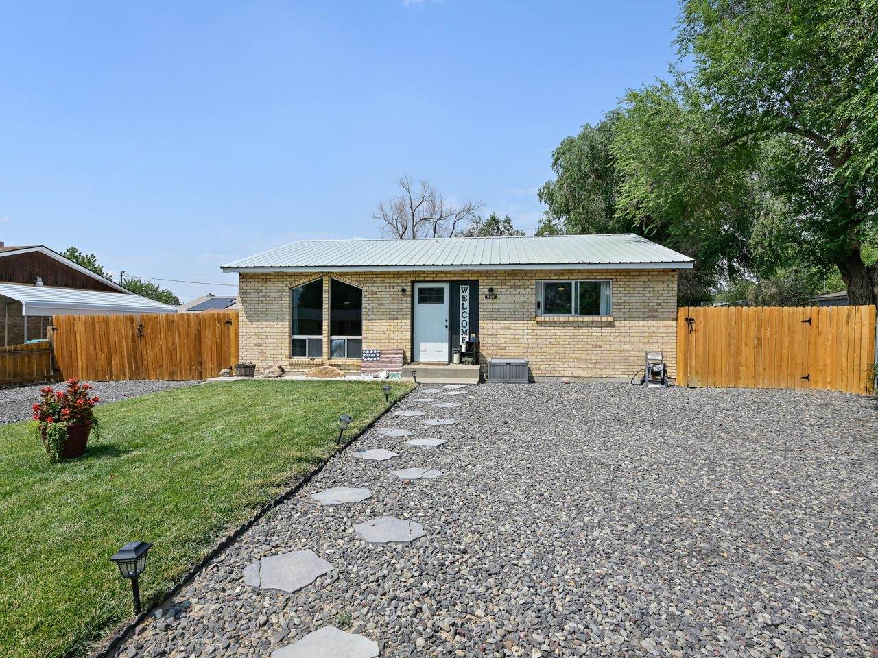 939 Carolina Avenue - Photo 1