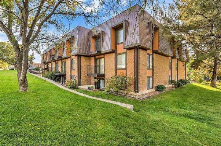 3231 Lakeside Drive - Photo 1