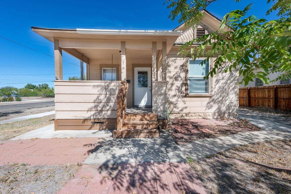 204 Teller Avenue - Photo 1