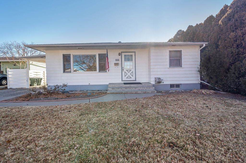 111 Elm Avenue - Photo 1