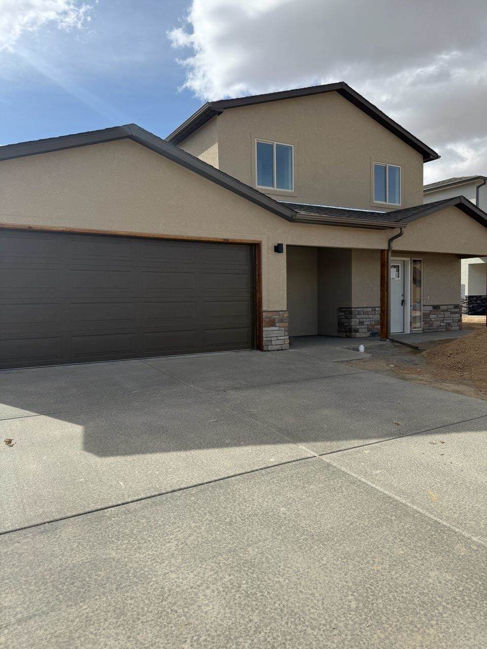 429 Valerie Lane - Photo 1
