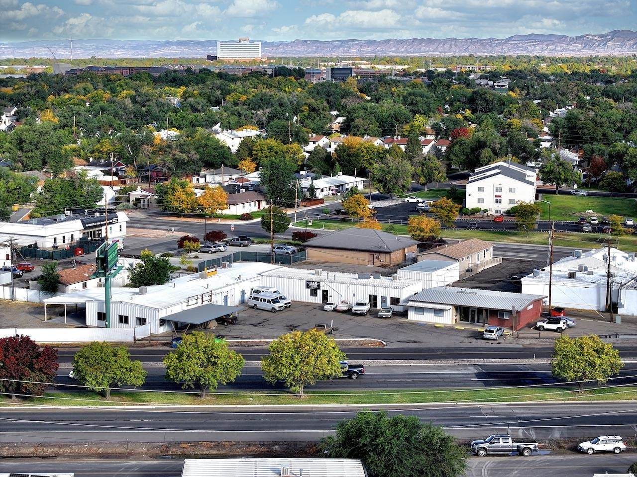 1700 I-70 Business Loop - Photo 1