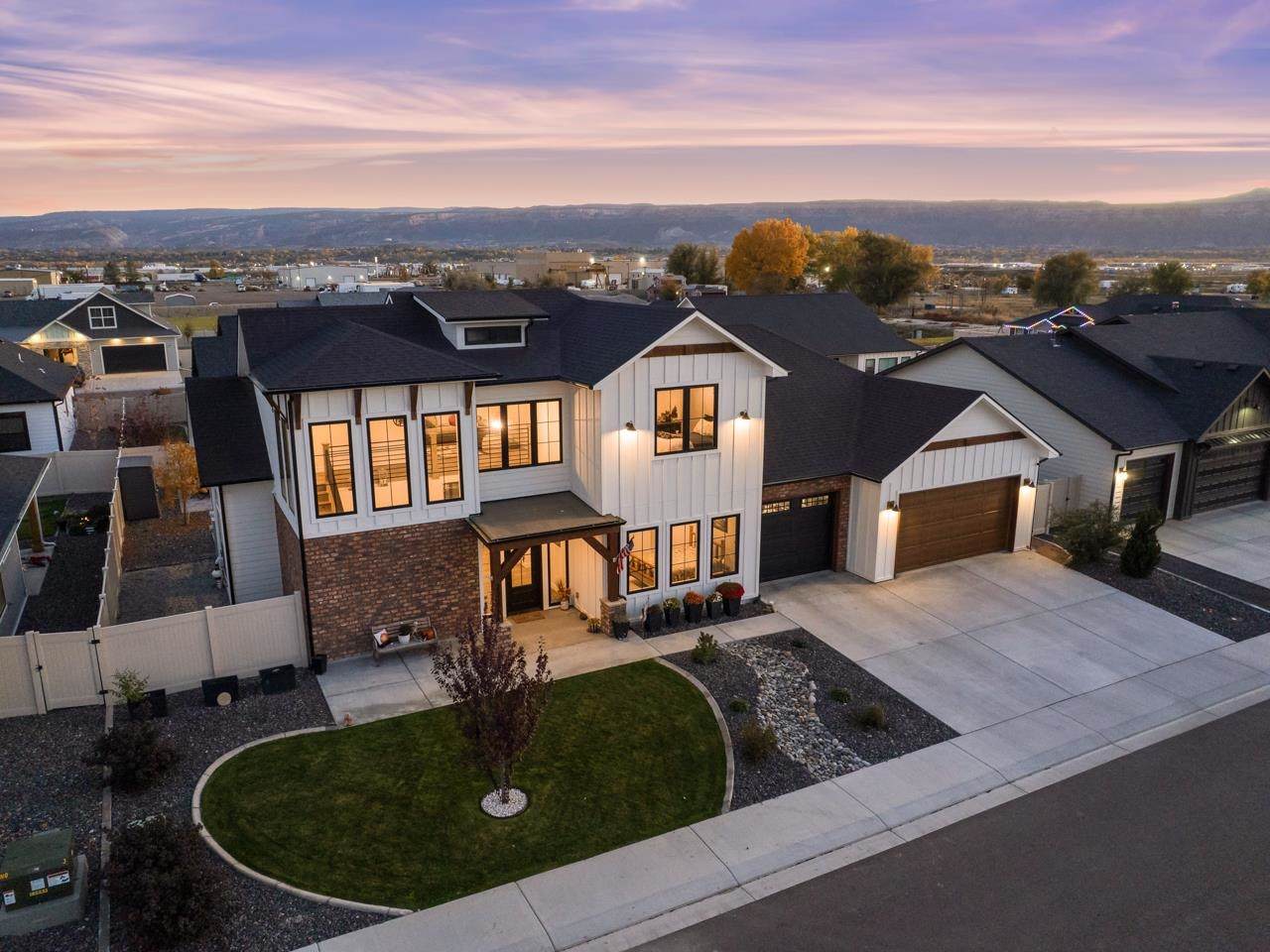 2329 Brass Boot Avenue - Photo 1