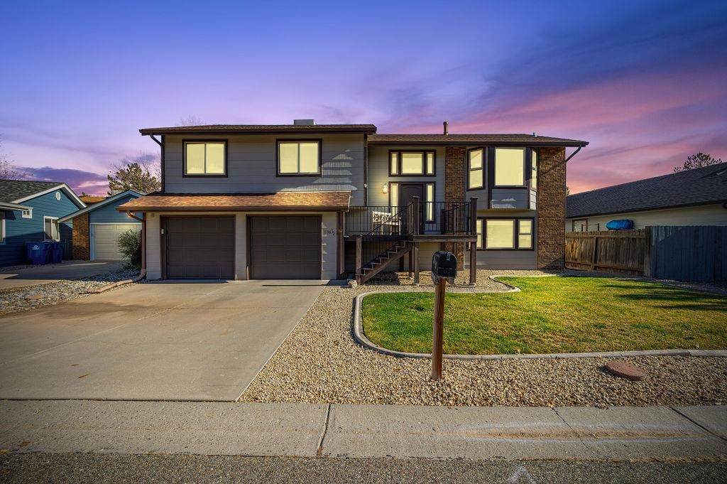 596 1/2 Creekside Court - Photo 1