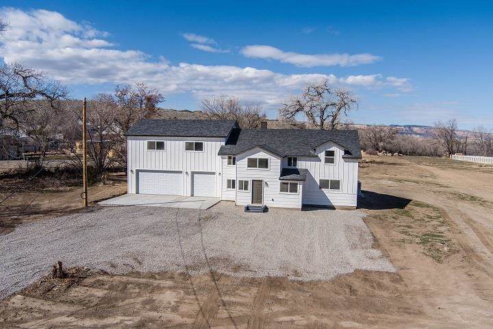235 27 Road - Photo 1