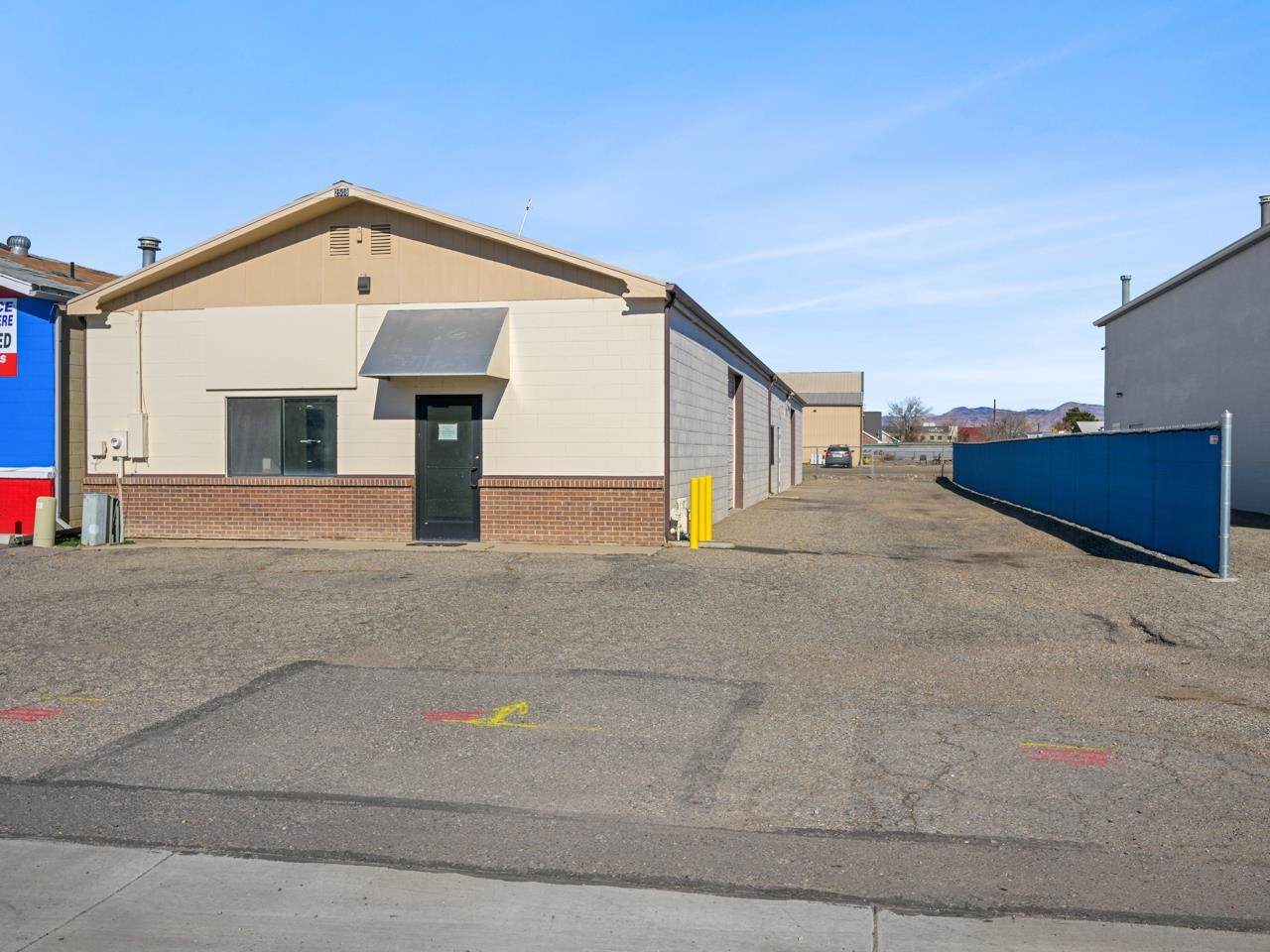 2508 Weslo Avenue - Photo 1