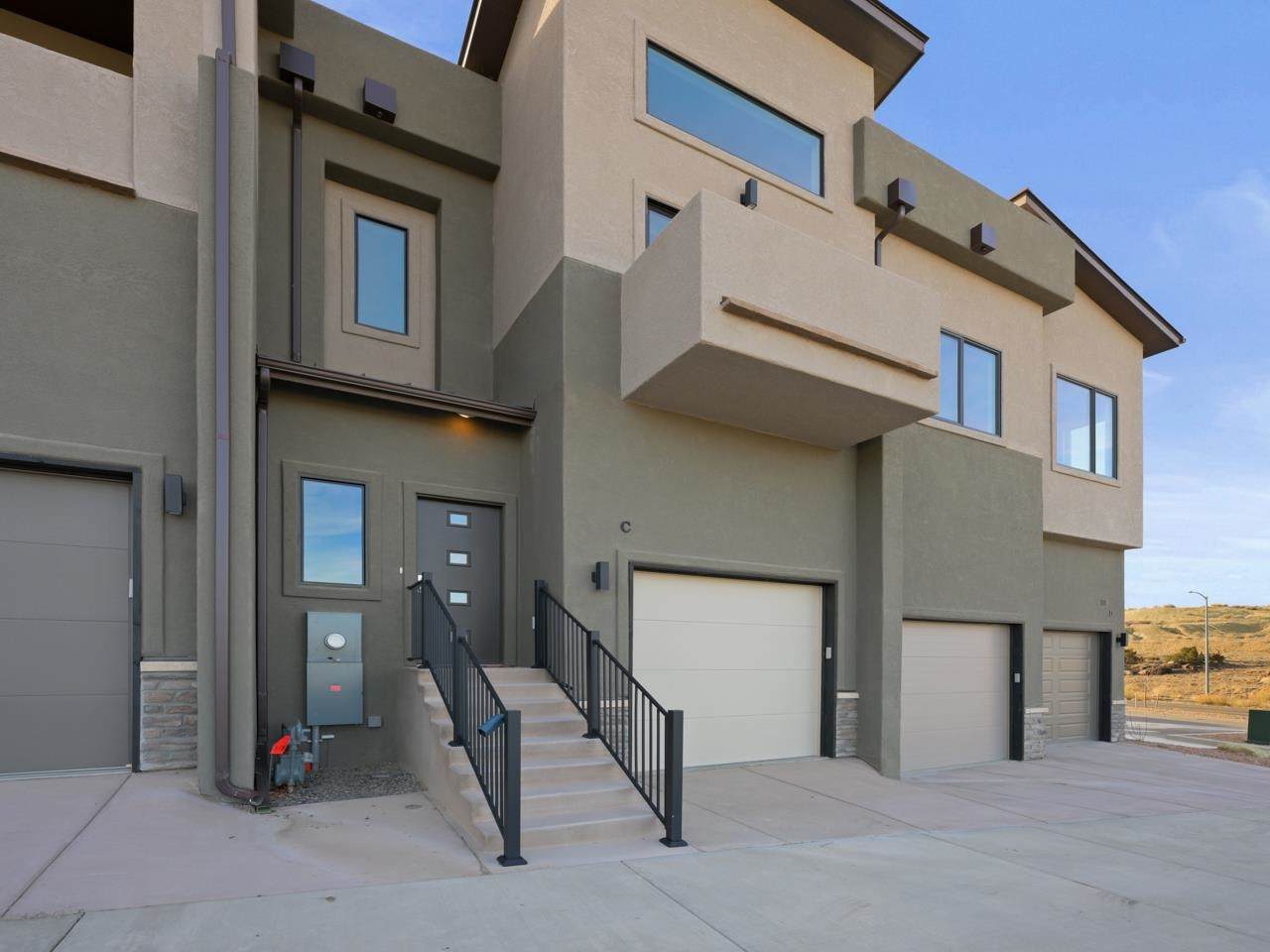 392 Ridges Boulevard - Photo 1