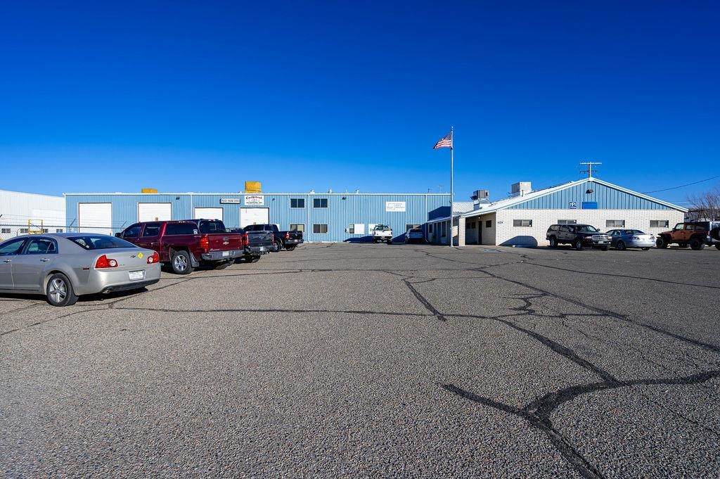 2872 I-70 Business Loop - Photo 1