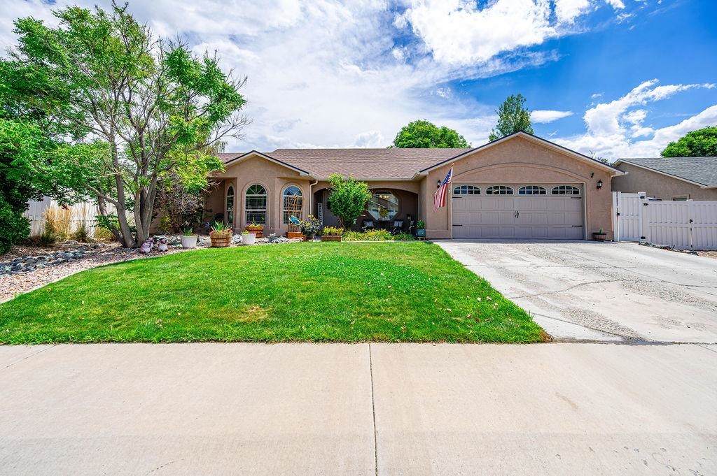 802 Darcy Jo Lane - Photo 1