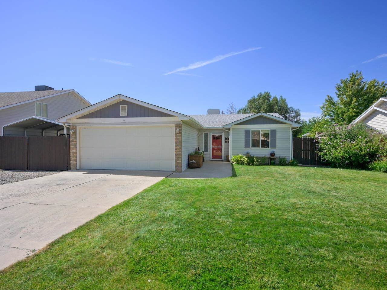 3109 Mountain Brook Drive - Photo 1