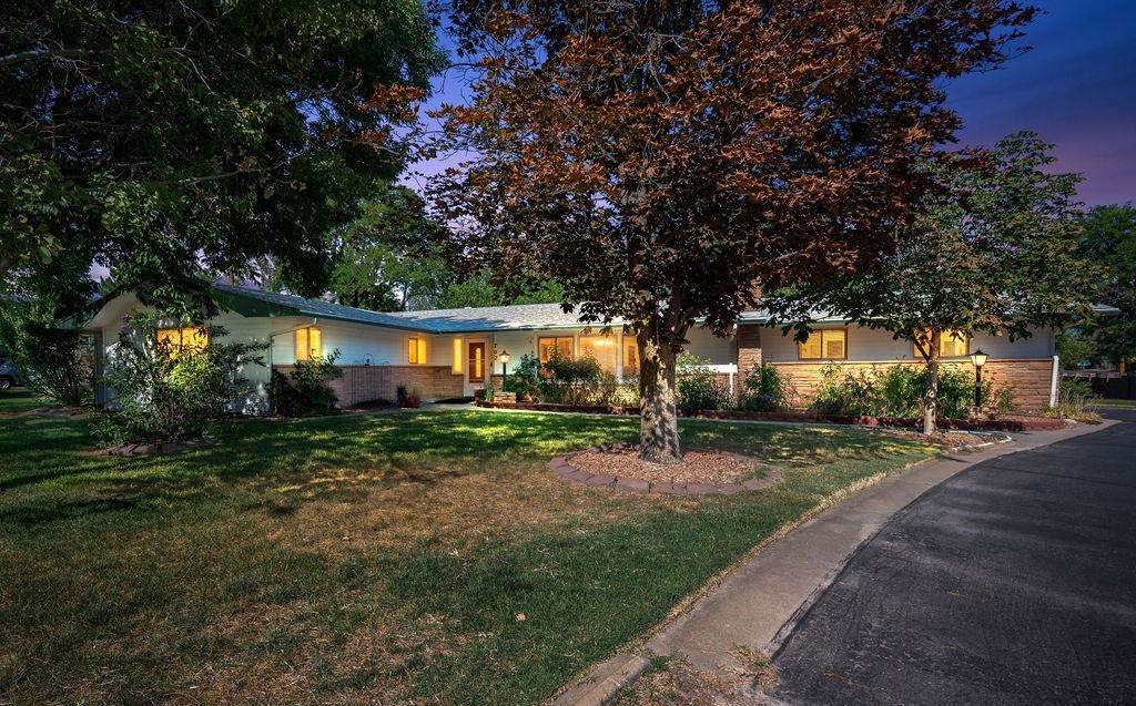 702 Galaxy Drive - Photo 1