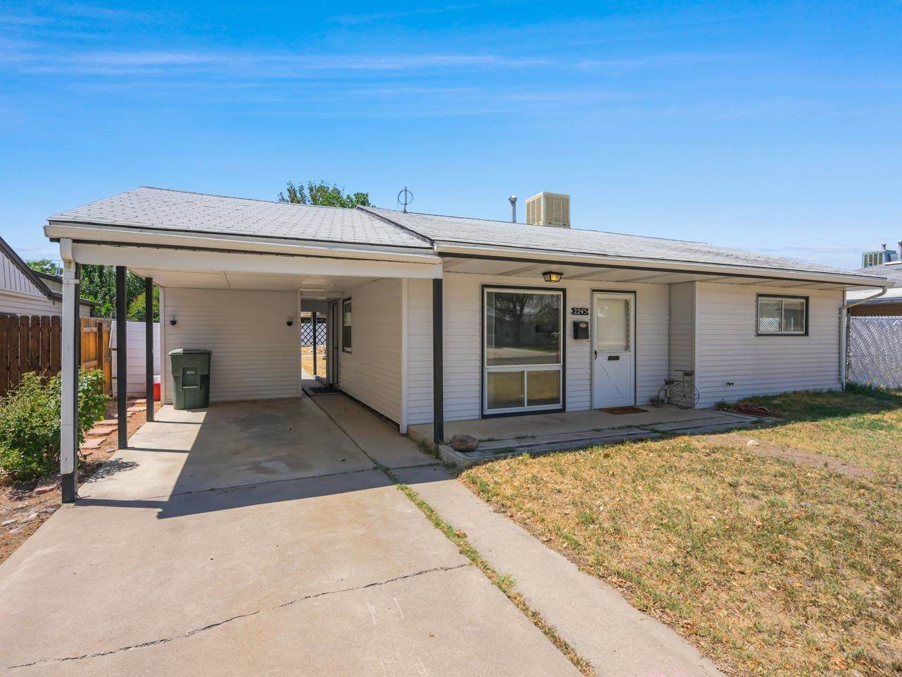 2245 Linda Lane - Photo 1
