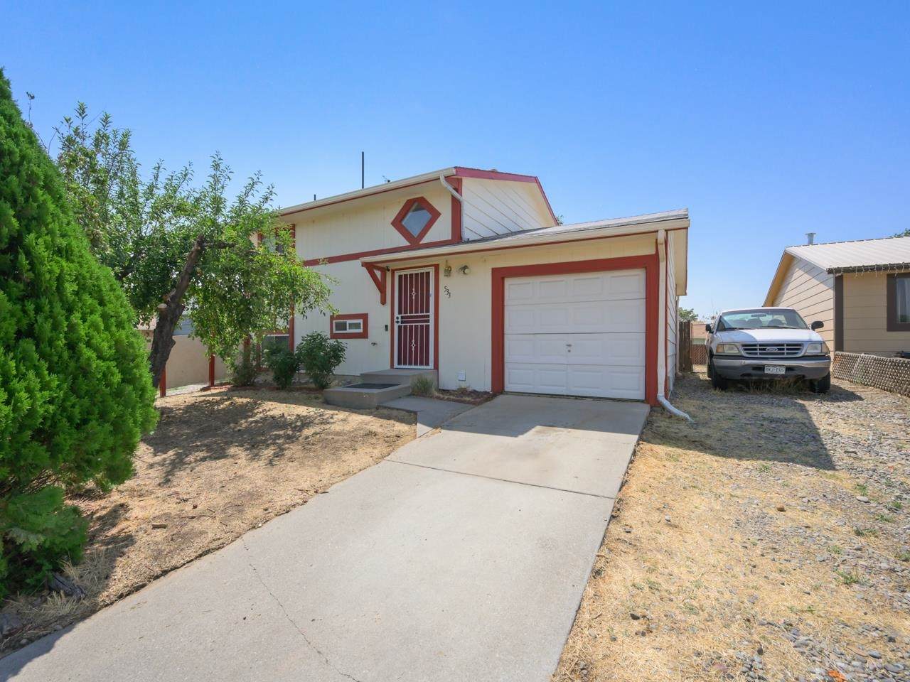 533 Gardner Way - Photo 1