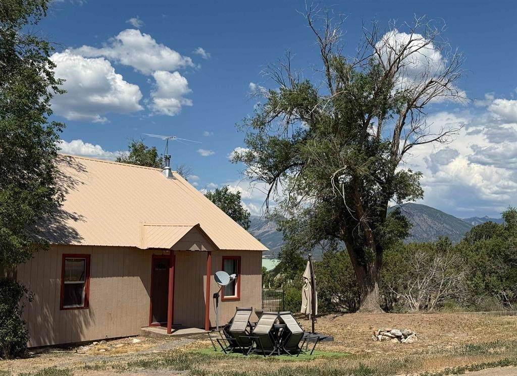2001 Black Canyon Road - Photo 1