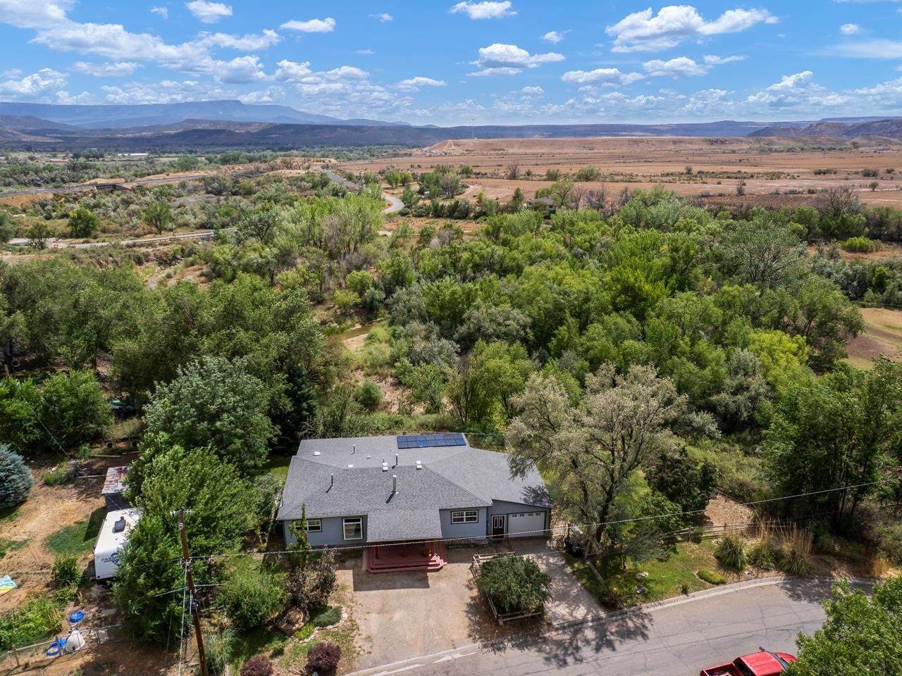 463 4th Street - Photo 1