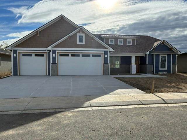 352 Hatchet Canyon Circle - Photo 1