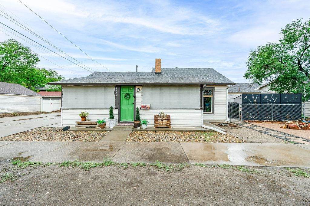 122 12th Street - Photo 1