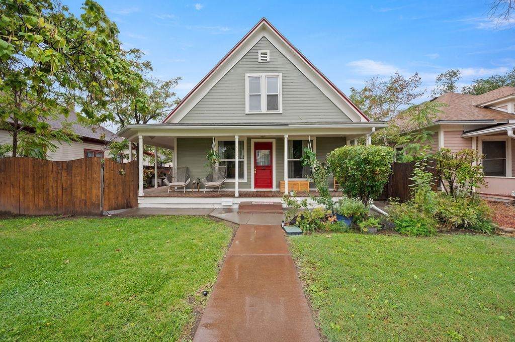 605 Chipeta Avenue - Photo 1