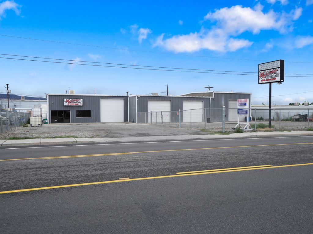 587 25 Road - Photo 1