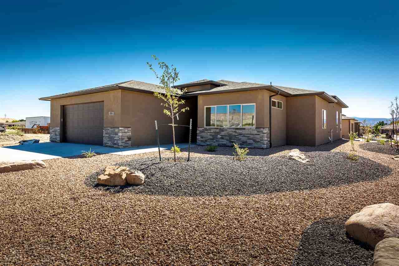 890 Spring Crossing - Photo 1