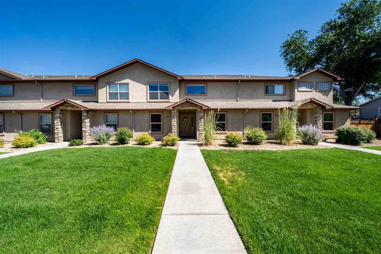 370 7th Street - Photo 1