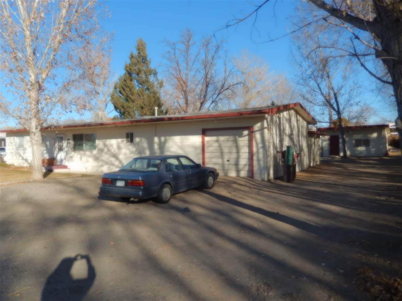 188 Sunlight Drive - Photo 1