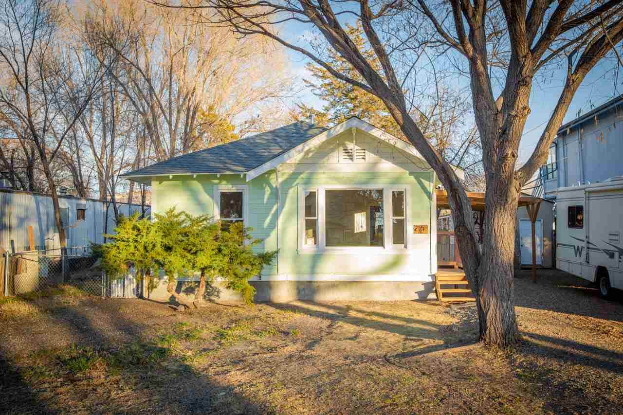216 4th Street - Photo 1
