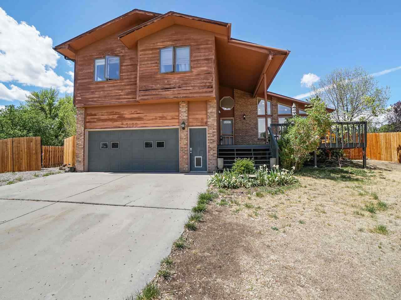 3139 Cloverdale Court - Photo 1