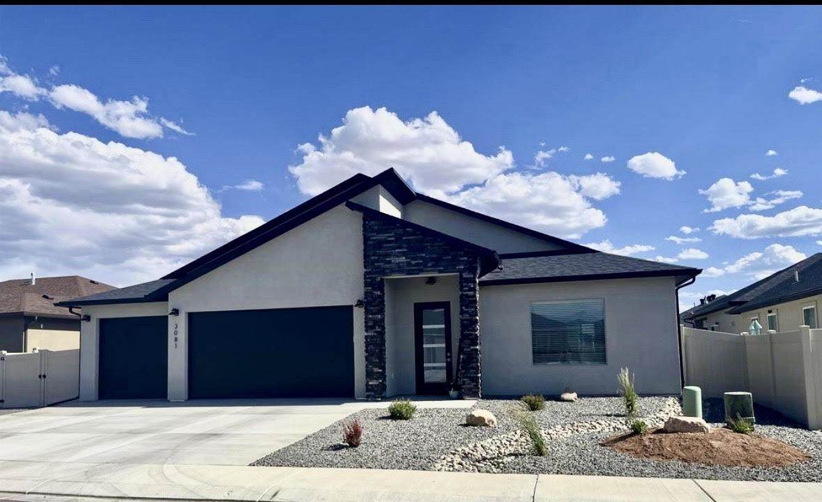 3081 Thunder Court - Photo 1